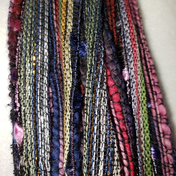 Color Master Scarf - Picture 2 of 4